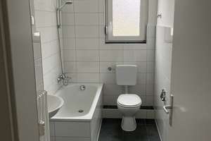 Renovierte 1 Zimmer Wohnung mit Badewanne! – Schönaichstraße  5, 45143 Altendorf, Essen – Vorschaubild 3