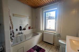 Gepflegtes Einfamilienhaus mit Einliegerwohnung, PV-Anlage und Weitblick über die Schlei!  – Die vollständige Adresse der Immobilie erhältst du vom Anbieter., 24376 Kappeln – Vorschaubild 14