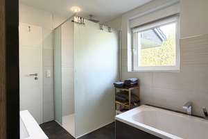 Ankommen & Wohlfühlen: stilvoll modernisiertes, familienfreundliches  Haus mit traumhaft gepflegten – Die vollständige Adresse der Immobilie erhältst du vom Anbieter., 3130 Spremberg – Vorschaubild 8