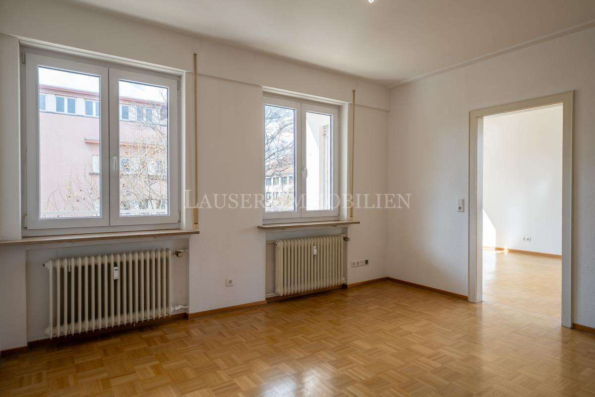 Lichtdurchflutete Drei-Zimmer-Citywohnung mit Balkon am Berliner Platz - Foto 2