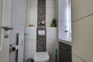 4 Zimmerwohnung mit Meerblick – Die vollständige Adresse der Immobilie erhältst du vom Anbieter., 24159 Schilksee, Kiel – Vorschaubild 2