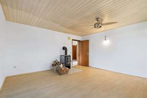 Ein Haus in bester Feldrandlage – unverbaubarere Blick, großzügiges Platzangebot – Die vollständige Adresse der Immobilie erhältst du vom Anbieter., 75242 Neuhausen – Vorschaubild 4
