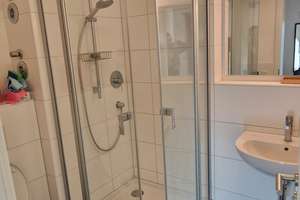 Befristetes möbliertes 1 - Zimmer Apartment in Schöneberg – Wexstraße 14, 10715 Wilmersdorf, Berlin – Vorschaubild 2