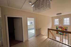 Stilvolle Villa zur Miete – Die vollständige Adresse der Immobilie erhältst du vom Anbieter., 12099 Tempelhof, Berlin – Vorschaubild 30