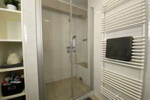 Essen-Stadtwald: 2,5 Zimmer mit Südbalkon, Einbauküche und Tiefgaragenstellplatz – Bodelschwinghstr. 25, 45134 Stadtwald, Essen – Vorschaubild 6
