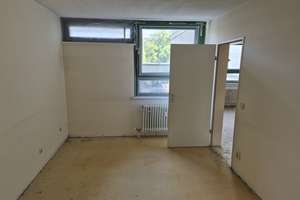 Wohnen mit Charakter: 2,5-Zimmer-Wohnung in Darmstadt – Siemensstraße 8, 64289 Kranichstein, Darmstadt – Vorschaubild 3