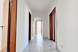 "Helle 4-Zimmer-Eigentumswohnung mit Süd-West-Balkon & Garage - ideal für Familien oder als – Die vollständige Adresse der Immobilie erhältst du vom Anbieter., 72768 Rommelsbach, Reutlingen – Vorschaubild 2