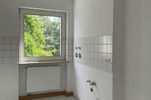 3 Zimmer-Wohnung mit großem Balkon! – Gebbertstr. 160, 91058 Sebaldus, Erlangen – Vorschaubild 11