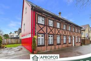 Erdgeschosswohnung mit Garten und 2 Stellplätzen - Perfekt für jedes Alter