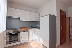 Einfamilienhaus mit ELW in sehr guter Lage mit 2 Garagen und 1 Carport – Die vollständige Adresse der Immobilie erhältst du vom Anbieter., 72766 Sondelfingen, Reutlingen – Vorschaubild 7
