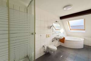 Property thumbnail 10