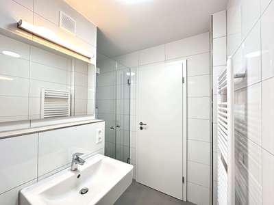 +++ALLES NEU+++TOP AUSSTATTUNG+++DUSCH-BAD+++GR. BALKON+++HMS +++ETC.+++AB 08.26 +++
