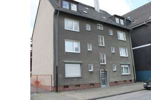 Renovierte Wohnung mit zweieinhalb Zimmern in Bochum-Wattenscheid