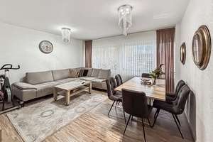 Großzügige Maisonettewohnung mit ca. 108 m² Wohnfläche in Duisburg – top Zustand und Fernwärme