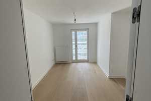 Saniertes Haus mit vier Zimmern und EBK in München – Finsingstraße 38, 81735 München – Vorschaubild 10