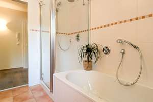 Lichtdurchflutete 3-Zimmer-Wohnung mit Süd-Loggia – Die vollständige Adresse der Immobilie erhältst du vom Anbieter., 52066 Trierer Straße, Aachen – Vorschaubild 3