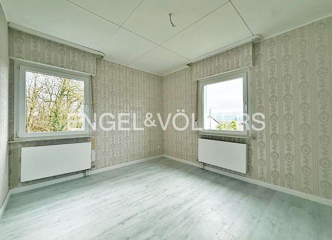 Immobilie in Usingen - Einfamilienhaus mit 7 Zimmern in Waldrandlage - Bild 14