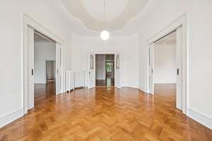 Architekturgeschichtliches Juwel  -  4-Familienhaus mit 2 freien Wohnungen – Die vollständige Adresse der Immobilie erhältst du vom Anbieter., 69115 Weststadt, Heidelberg – Vorschaubild 6