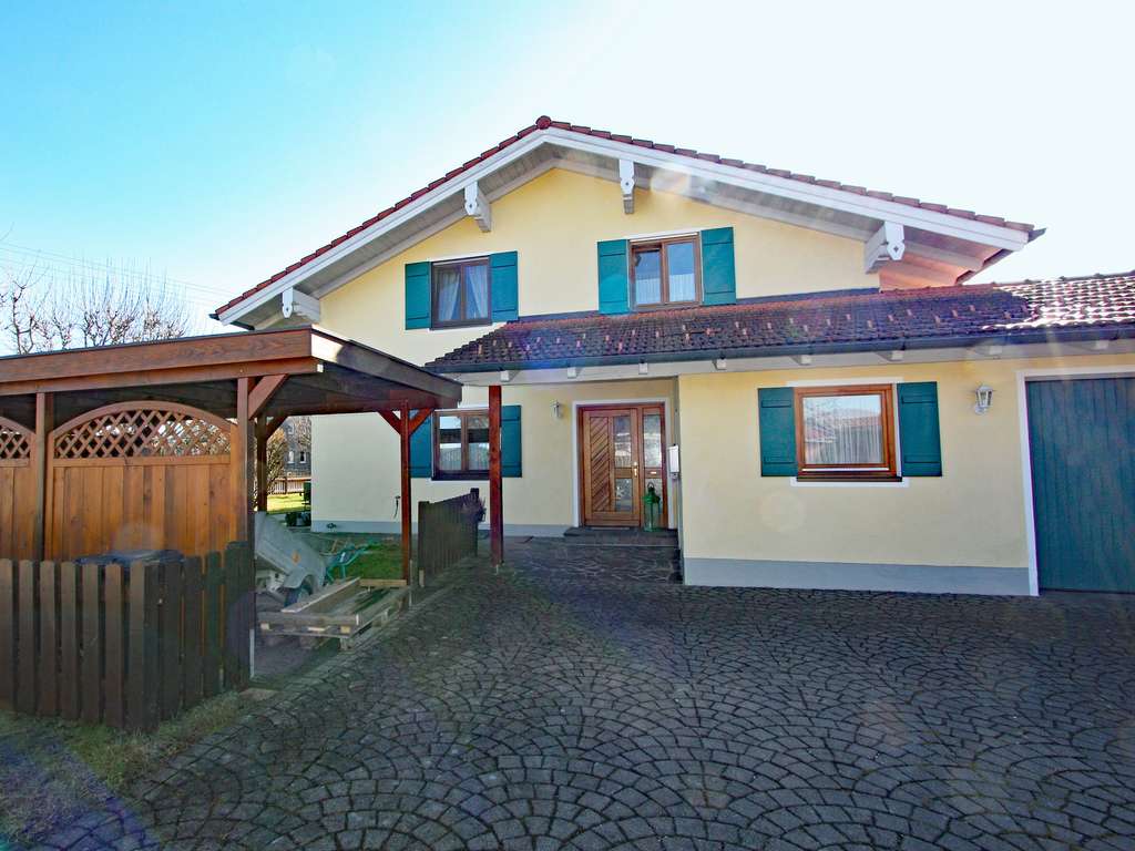 Immobilie in Übersee - Einfamilienhaus in ruhiger Ortsrandlage von Übersee am Chiemsee - Bild 4