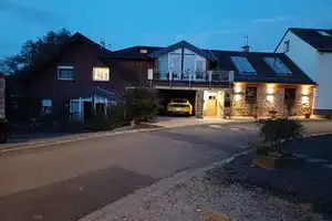 Rarität mit Herz: Sanierter Altbau & Einliegerwohnung – Düren (Kreis) – Vorschaubild 1