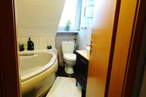 ESSEN-HOLSTERHAUSEN: SCHÖNE MAISONETTE-WOHNUNG AUF ZWEI ETAGEN – Essen – Vorschaubild 6