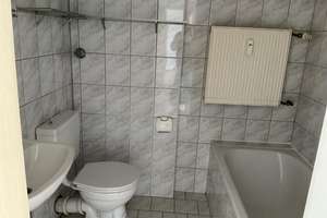 Bequem mit dem Aufzug ins 6. OG: tolle 3-Zimmer-Wohnung mit kleinem Balkon in Hagen Zentrum – Emilienplatz 2, 58097 Mittelstadt, Hagen – Vorschaubild 8