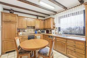 Bereits RESERVIERT!! Einfamilienhaus mit Galerie, Großzügigkeit, Garten und Garage! – Die vollständige Adresse der Immobilie erhältst du vom Anbieter., 50129 Bergheim – Vorschaubild 9