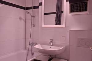 Provisionsfreie und renovierte 3-Zimmer-Wohnung in München-Perlach – Die vollständige Adresse der Immobilie erhältst du vom Anbieter., 81737 Neuperlach, München – Vorschaubild 6