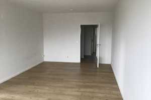 Familienfreundliche 3-Zimmer Wohnung mit Balkon – Nobelring 40, 30627 Hannover – Vorschaubild 2