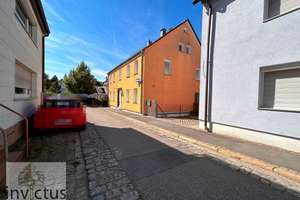 Außergewöhnliche Kapitalanlage - Charmantes 5-Familienhaus zentral in Ludwigsburg – Die vollständige Adresse der Immobilie erhältst du vom Anbieter., 71634 Mitte, Ludwigsburg – Vorschaubild 3