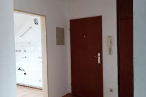 Schöne Dachgeschosswohnung mit Parkplatz in zentrale Lage Gelsenkirchen – Wiehagen Straße 63a, 45879 Neustadt, Gelsenkirchen – Vorschaubild 7