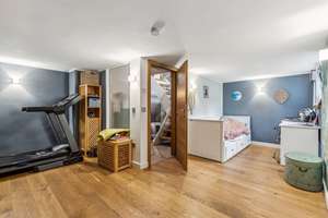 Property thumbnail 14