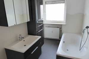 NAHE MÖGELDORFER PLÄRRER UND TIERGARTEN: 3-ZIMMER-ETW MIT GROSSEM SÜDBALKON UND AUSSEN-STELLPLATZ – Ostendstraße 220, 90482 Nürnberg – Vorschaubild 12