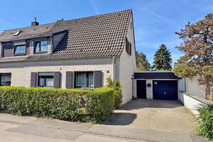 Charmante Doppelhaushälfte mit Potenzial & Gartenoase in Meerbusch-Büderich - nahe Düsseldorf! – Die vollständige Adresse der Immobilie erhältst du vom Anbieter., 40667 Meerbusch – Vorschaubild 1