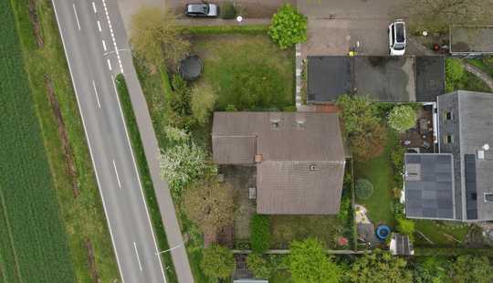 Bild von Idyllisches Einfamilienhaus mit großem Garten und Ausbaupotenzial in ruhiger Lage von Tungeln