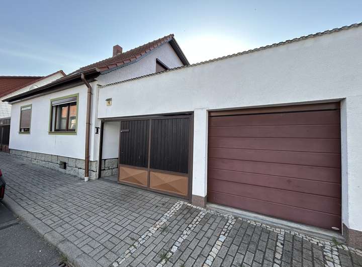 Real Estate Title Image Background