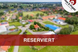 Exklusives Wohnen mit Gewerbepotenzial – 217 m² Wohnhaus + 250 m² Halle – Die vollständige Adresse der Immobilie erhältst du vom Anbieter., 26487 Blomberg – Vorschaubild 1