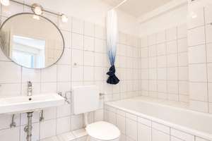 800 m² Garten: Reihenendhaus in ruhiger Wohnsiedlung von Kaiserswerth – 40489 Kaiserswerth, Düsseldorf – Vorschaubild 12