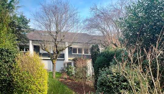 Bild von Charmantes Reihenhaus in begehrter Lage von Neu-Isenburg – renovierungsbedürftig mit großem Poten...