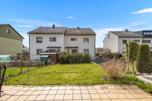 Familienfreundliches Wohnen in Donaustauf: Reihenmittelhaus in begehrter Lage – Die vollständige Adresse der Immobilie erhältst du vom Anbieter., 93093 Donaustauf – Vorschaubild 17