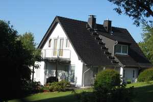 Repräsentatives Haus auf Sonnengrundstück – Main-Taunus-Kreis – Vorschaubild 1