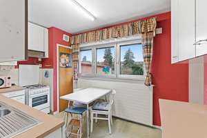 Property thumbnail 8