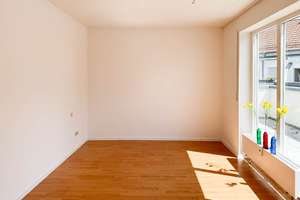 Ulm-Gögglingen schicke 4-Zi.-Maisonette mit 3 sonnigen Dachterrassen, EBK + TG, ohne Käuferprovision – Die vollständige Adresse der Immobilie erhältst du vom Anbieter., 89079 Gögglingen, Ulm – Vorschaubild 18