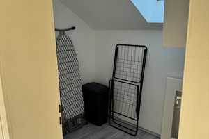 RESERVIERT_renovierte 2,5-Raum-DG-Wohnung, Oberhausen AUG -nicht möbliert – Schönbachstrasse 12, 86154 Augsburg – Vorschaubild 7