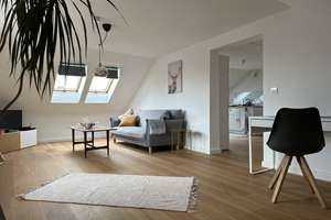 Wunderschöne Dachgeschosswohnung in bester Lage von Hannover Bothfeld, vollmöbliert 55qm 