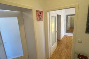 Möblierte schicke Wohnung (mit Sauna) und TG-Stellplatz nähe Rüttenscheid – Hölderlinstraße 21, 45147 Holsterhausen, Essen – Vorschaubild 17