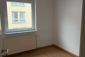 Helle 3-Zimmer-Wohnung im 1. OG mit Balkon in Darmstadt-Ost – Roßdörfer Straße 43, 64287 Darmstadt-Ost, Darmstadt – Vorschaubild 6
