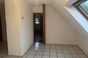 Helle 2-Zimmer Dachgeschosswohnung in Essen-Schonnebeck – Gerhardstraße 4, 45309 Schonnebeck, Essen – Vorschaubild 5