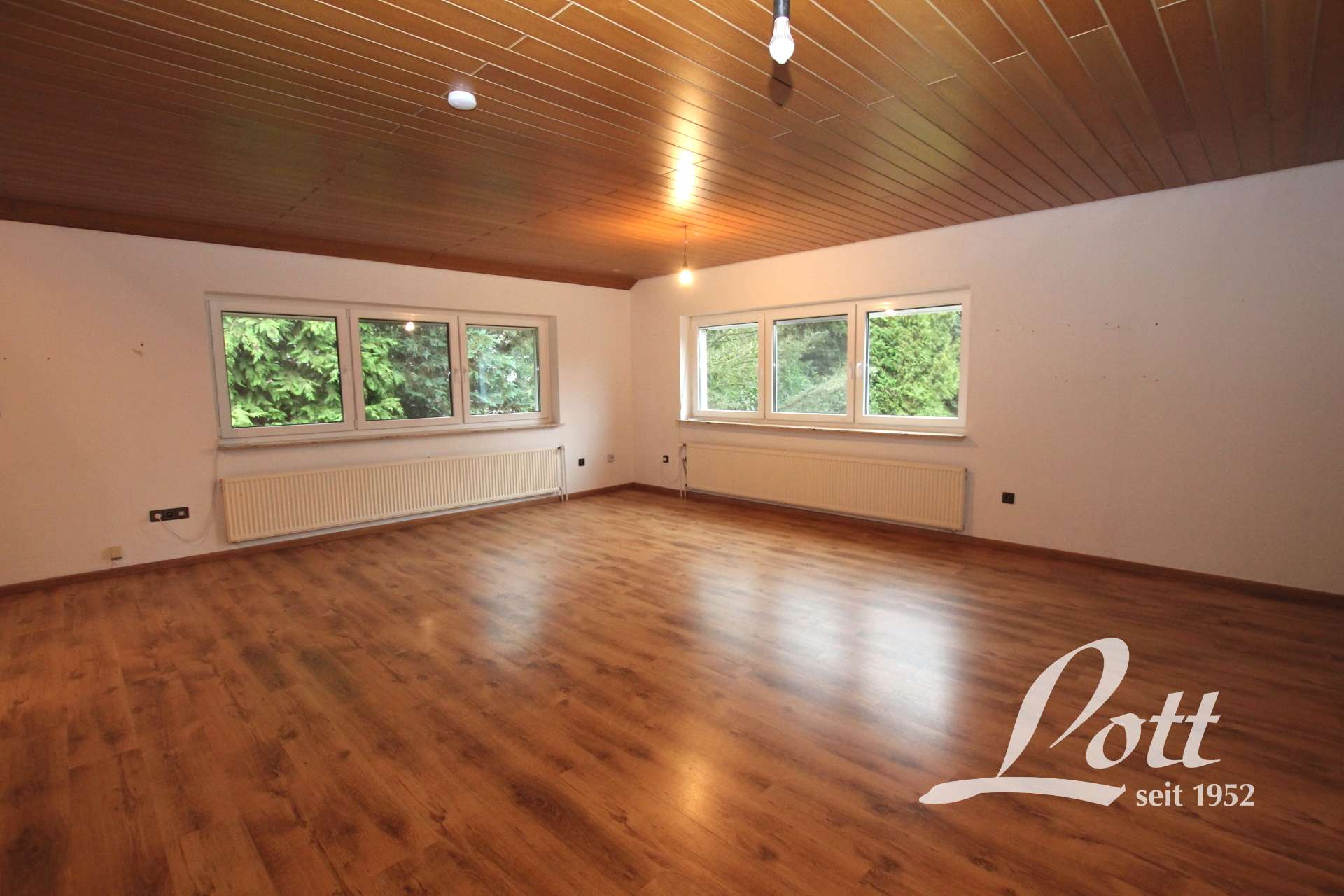 Immobilie in Rhauderfehn - +++ Viel Platz für Familie und Hobbies - energetisch saniert - Mehrgenerationen geeignet! +++ - Bild 6