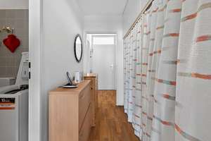 Großzügige 2-Zimmer-Wohnung mit Balkon und TG-Stellplatz in Uni-Nähe – Die vollständige Adresse der Immobilie erhältst du vom Anbieter., 76131 Oststadt, Karlsruhe – Vorschaubild 10